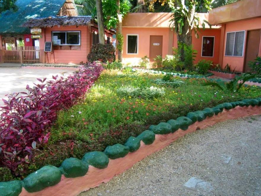 Agta Beach Resort Almeria Bagian luar foto